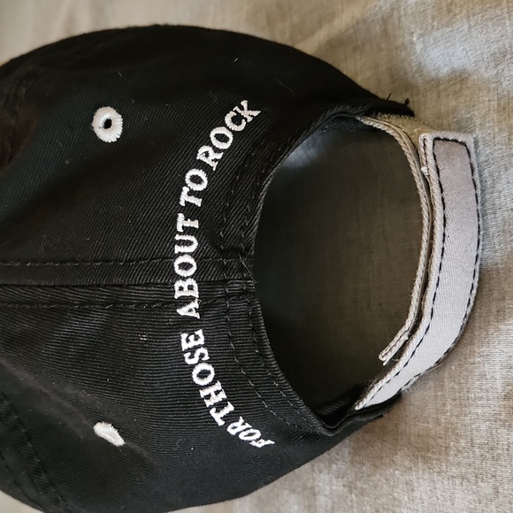 AC/DC womans distressed black and gray ball cap - Picture 2 of 14